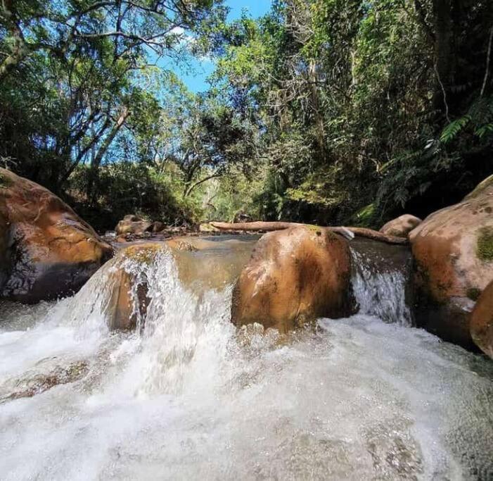 Chale Aconchegante Em Estancia Climatica Santo Antônio do Leite Dış mekan fotoğraf